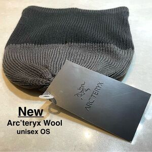 New Arc'teryx Wool Bennies COLOUR BLOCK TOQUE blk/Gray unisex OS with tags ⭐️⭐️